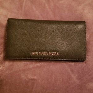 Michael Kors wallet